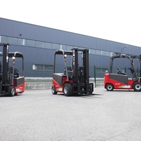 Masted Electric Forklifts | ME 318