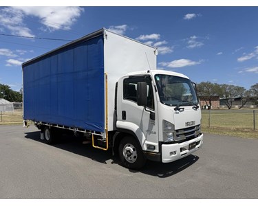 Isuzu - Used Curtainsider Truck | FRR 107/210 10 Pallet Curtain Sider