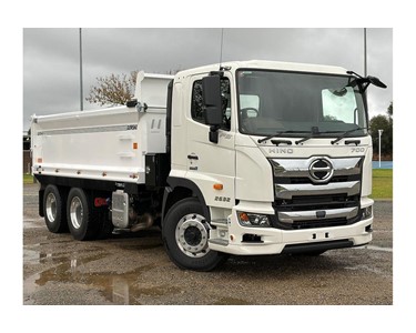 Hino - 700 Series FS 2632 Tipper Truck