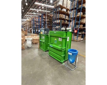 Cardboard and Plastic Baler | V16 