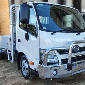 Used Tray Truck | 2016 HINO 300 617 