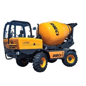 Self Loading Concrete Mixer 74 kW | L4700 T