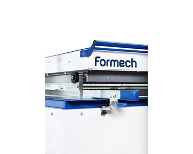 Formech - Vacuum Forming Machine | 1372