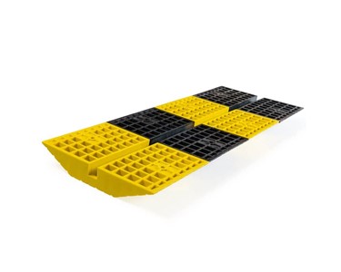 Enforcer Heavy Duty Poly Speed Hump | SH-Poly-B-End