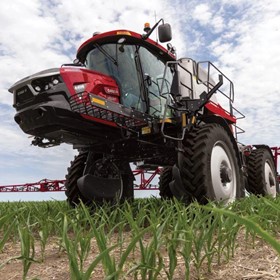 Agricultural Sprayer 285-415 HP | Patriot 50 Series