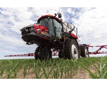 Agricultural Sprayer 285-415 HP | Patriot 50 Series