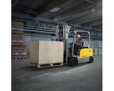 3 Ton Electric Forklift | EFG MC 316k/ 316/ 320/ 325k/ 325/ 330