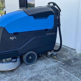 Second-hand | Conquest HDS75 Walk Behind Floor Scrubber