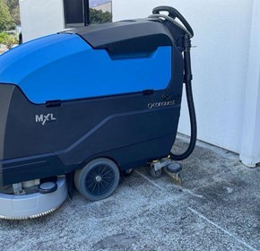 Second-hand | Conquest HDS75 Walk Behind Floor Scrubber