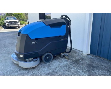 Conquest - Second-hand | Conquest HDS75 Walk Behind Floor Scrubber