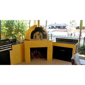 Wood Fired Pizza Oven | Traditional Courtyard