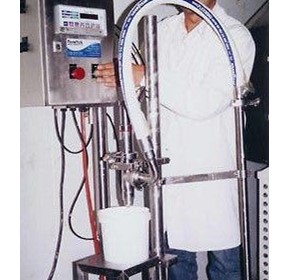 Filling machine proves its worth with thick pastes Filling machine proves its worth with thick pastes