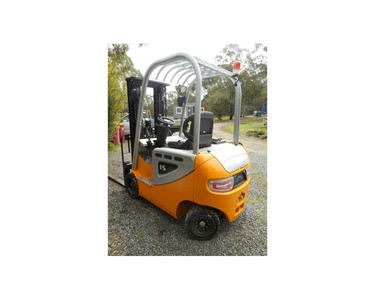 Everlift - Electric Forklifts | TB15E