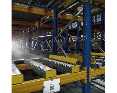 Jungheinrich - Dynamic Pallet Storage | Drive-through Pallet Racking Storage