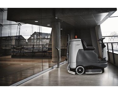 Ride On Scrubber Dryer | BR855