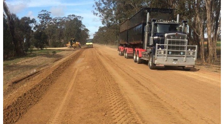 PolyCom Stabilising Aid Job NSW - Dust reduction and Strong insitu pavement created for heavy vechiles