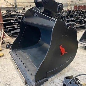 Tilting Mud Bucket | 18 - 23 TON MACHINES 18