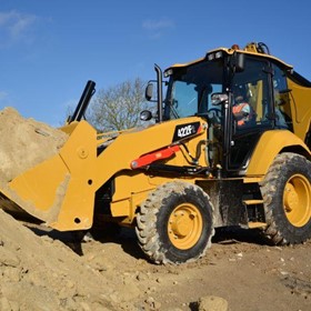 Backhoe Loader | 422F2 