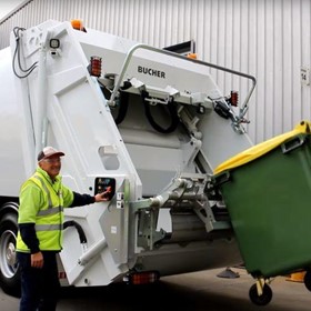 Rear Loader Rubbish Truck | UrBin