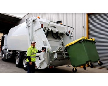 Rear Loader Rubbish Truck | UrBin