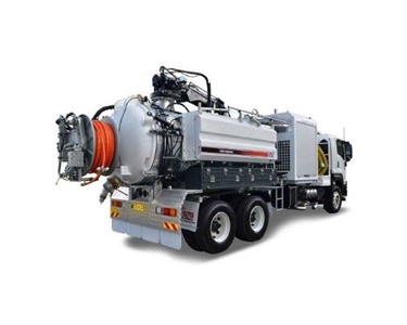 STG Global - Vacuum Truck | 6,000L Vacuum Truck & Jetter Combo