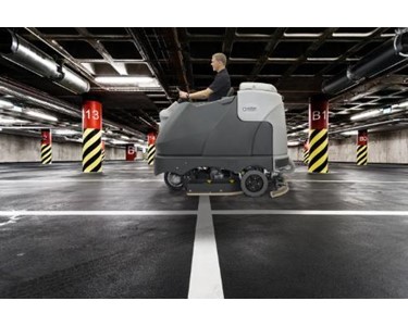 Ride On Scrubber Dryer | SC6500