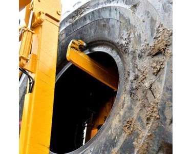 Eagle International - Eagle OTR Tyre Debeader