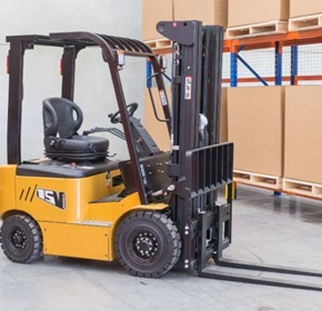 Li-Ion Battery Powered Forklift 4W 1500kg | L15