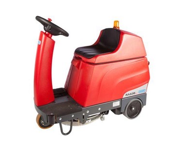CleanFix - Ride On Scrubber Dryer | RA535IBCT