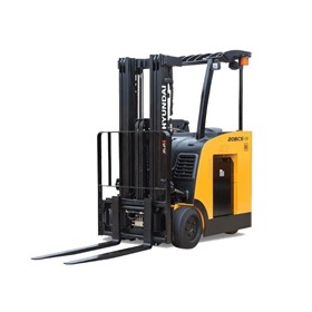 3 Wheel Electric Forklifts | 15, 18, 20BCS-9