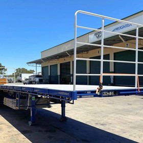 Freighter Flat Top Trailer