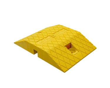 Enforcer Heavy Duty Poly Speed Hump | SH-Poly-B-End