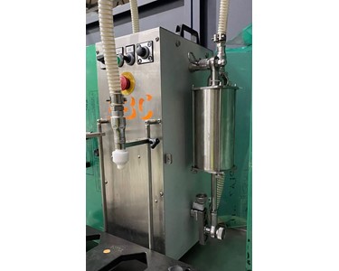 Secondhand Twin head vertical filler