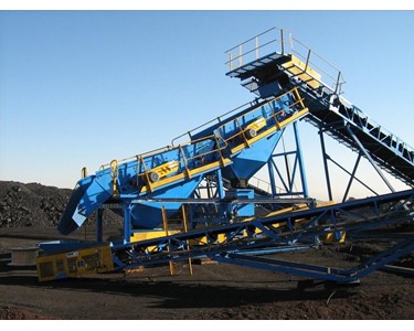 Pilot Crushtec - Double Deck Vibrating Screen | DD7215