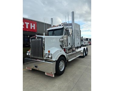 Kenworth - Primemover Truck | 2024 T909 