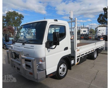 Used Tray Truck | 2020 MITSUBISHI FUSO CANTER 515 