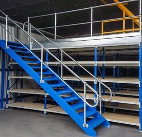 CASE STUDY: Illawarra Toyota - Store Fitout CASE STUDY: Illawarra Toyota - Store Fitout