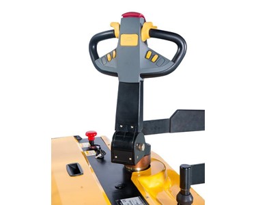 Liftsmart - Electric Reach Stacker Speeds to 2km/h | RT12-20 