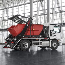 Futura 12 Skip Loader