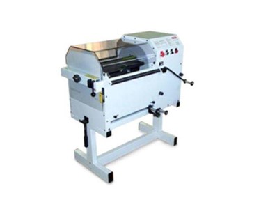 Barr Industries - Industrial Labelling Machine I Labellers | Trim Rewinders TR-600
