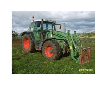 Top Quality Used Tractors / Fendt 714