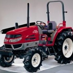 EF685 Tractor