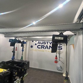 Austwide Cranes Free Standing Aluminium Light Overhead Crane