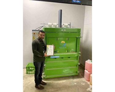Cardboard and Plastic Baler | V16 