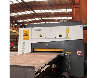 Arku - Deburring Machine | EdgeBreaker 4000 PLUS