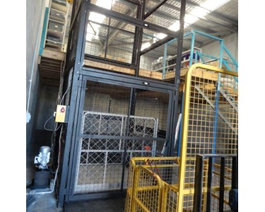 Dynamic Warehouse Solutions - Goods Lifts | Standard