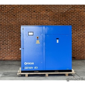 Variable Speed Drive Rotary Screw Compressor 282cfm 10 Bar | 75hp 