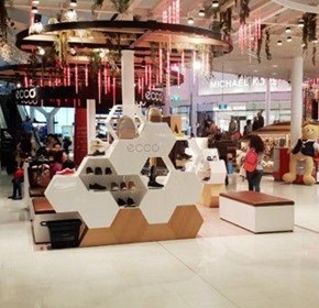Aesthetics and Allure: Finding Endless Possibilities for Retail Displays via Staron® by Allplastics Aesthetics and Allure: Finding Endless Possibilities for Retail Displays via Staron® by Allplastics