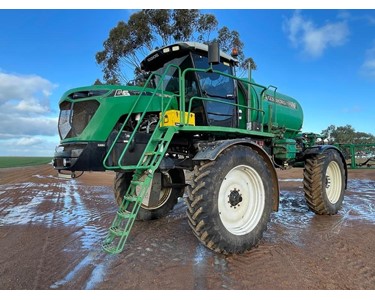 2019 Goldacres G6 Crop Cruiser SP Sprayer