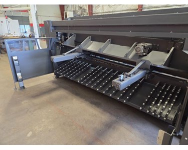 Haco - Haco GSX Hydraulic Guillotine | GSX3006